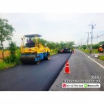 ลาดยางมะตอยหน้าบ้าน - รับเหมาลาดยางมะตอย - บอสทราฟฟิค