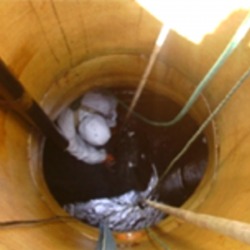 Clean the underground water tank