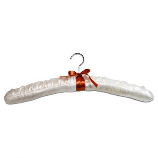 Clothes hangers, sponges and slip cloth. Clothes hangers  sponges and slip cloth. 