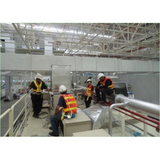 Installation of industrial chemical pipes Installation of industrial chemical pipes 